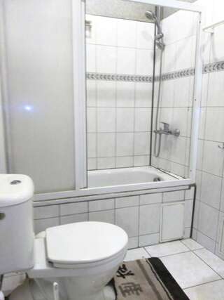 Апартаменты Like Home Apartments-Stepono - 3 entire flats Вильнюс Апартаменты с балконом-13